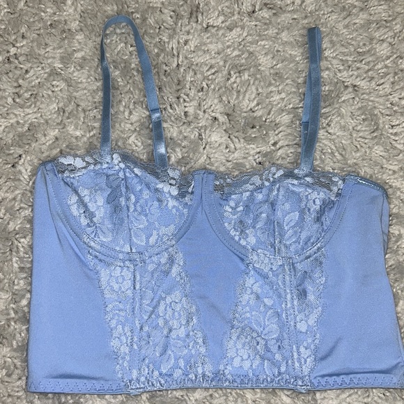 Tank Top Lot! - Picture 6 of 8